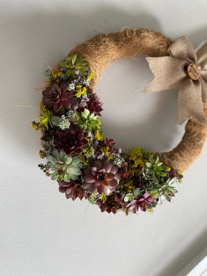 Living Wreath made from succulents. Handmade in Kildare using natures finest and sustainable materials.
